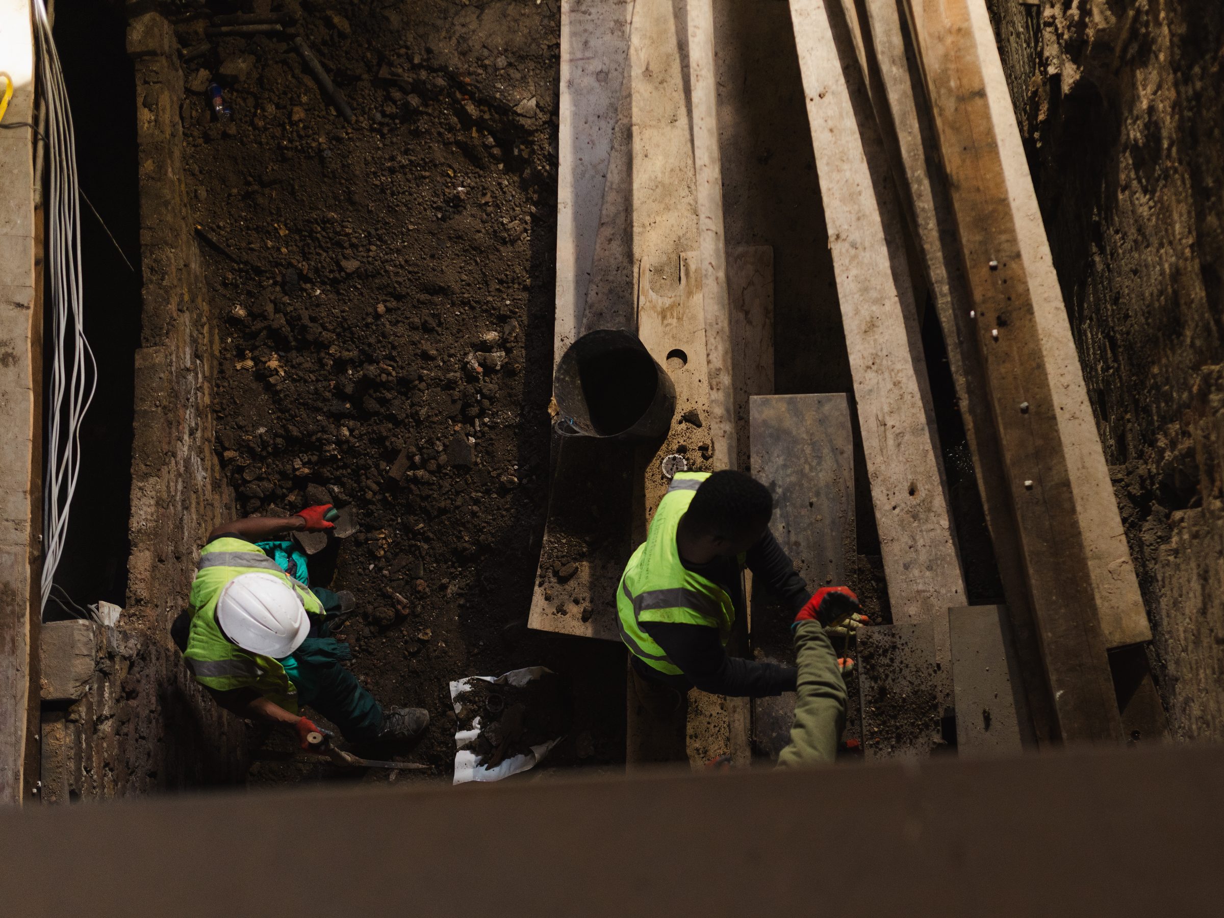 Workers excavating the new basement at Hamilton Gardens